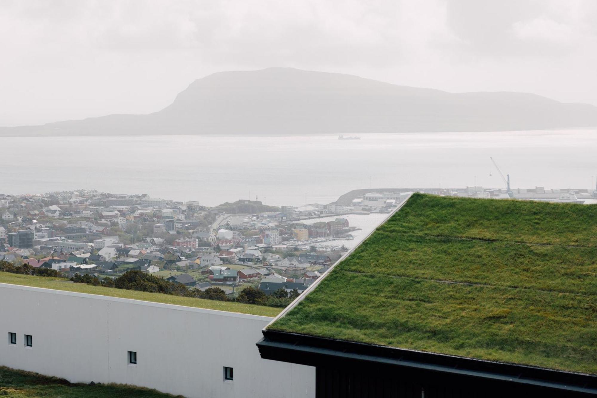 Hotel Foroyar Torshavn Bagian luar foto