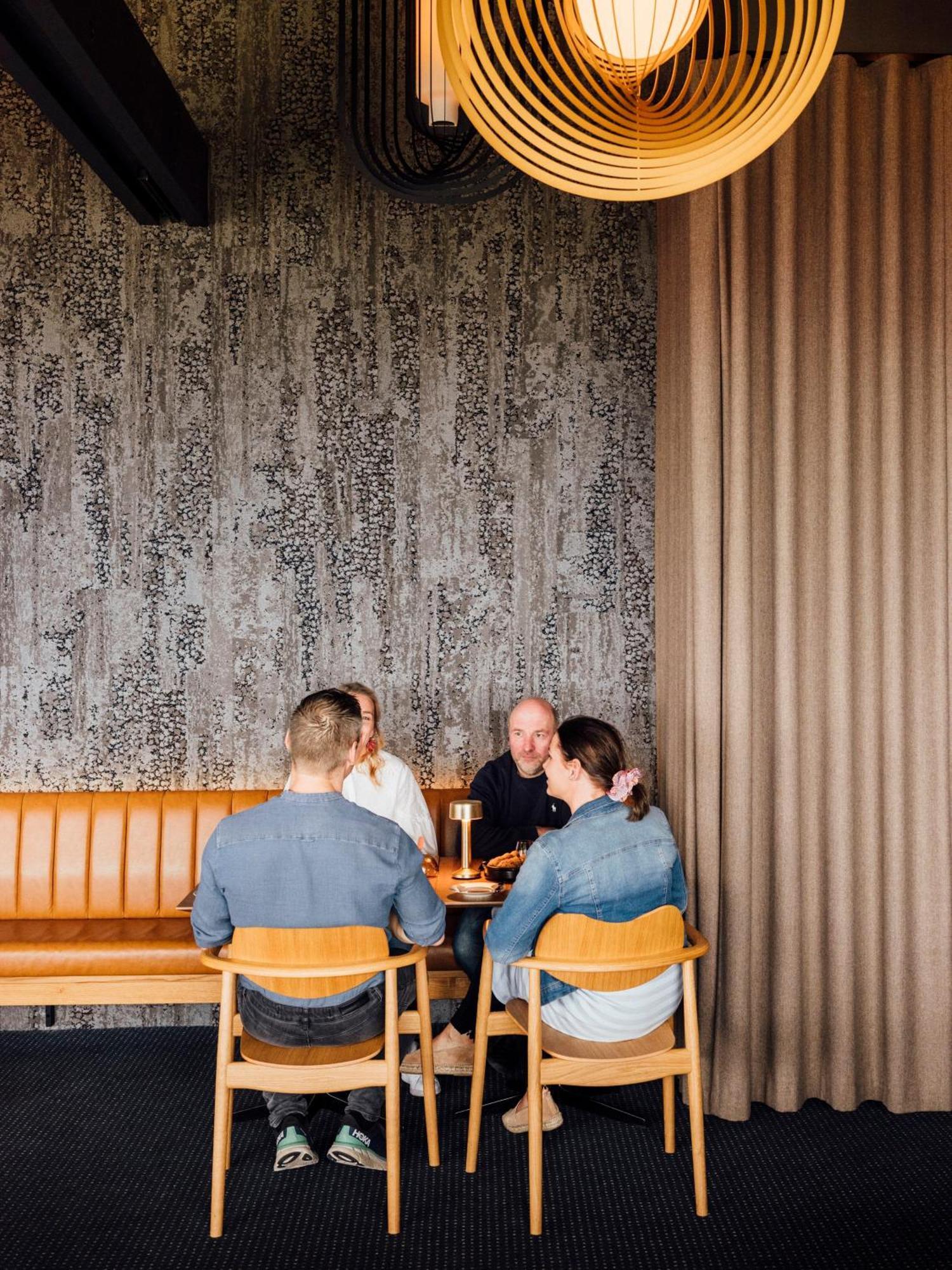 Hotel Foroyar Torshavn Bagian luar foto